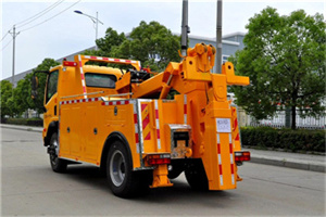 西藏高速路拖车费